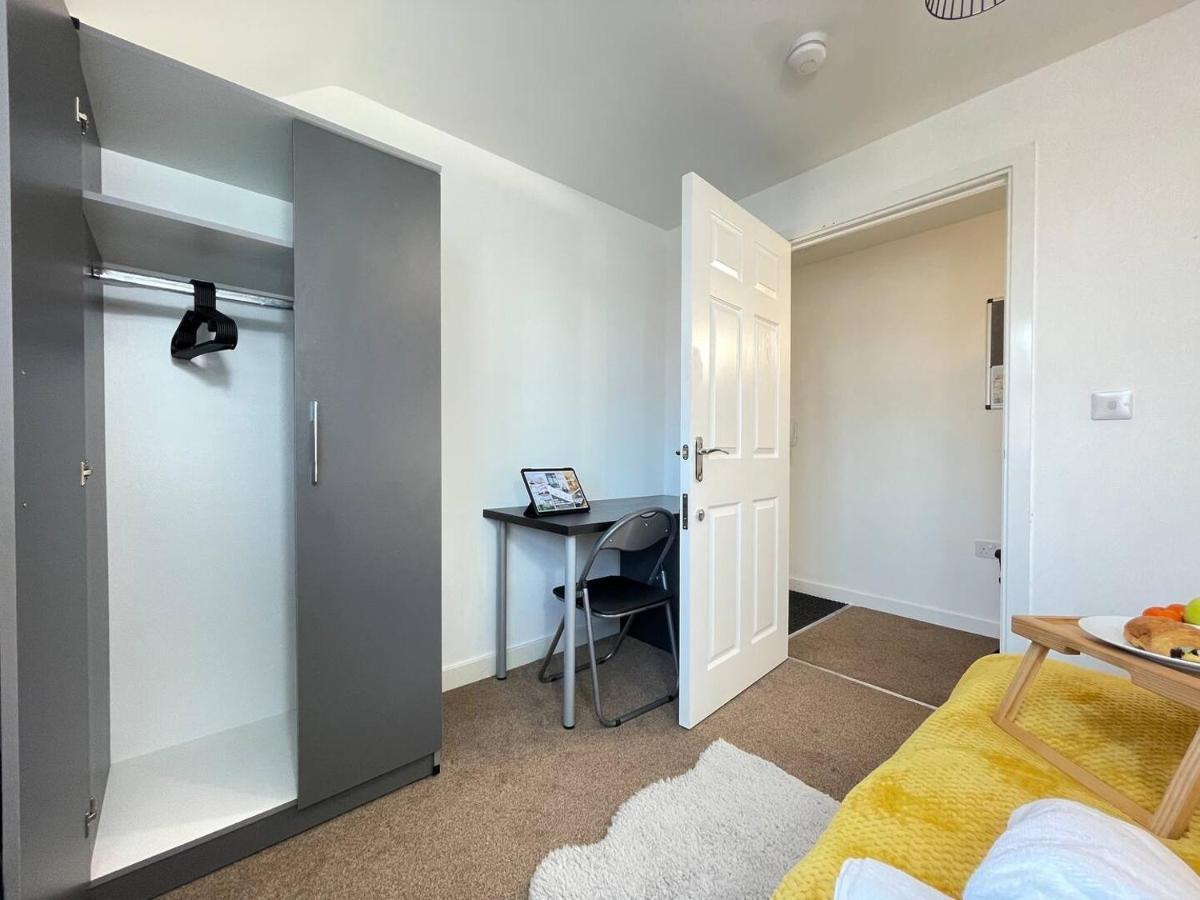 Ferienwohnung Cosy 2Br Retreat, Near Uni & Qe Hospital, Parking Birmingham Exterior foto